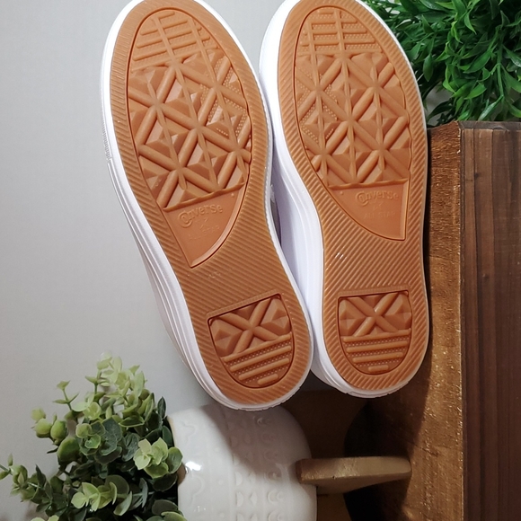 Converse CTAS MOVE HI PLATFORM / 572722C WOMEN'S SZ 5.5 - Picture 6 of 7